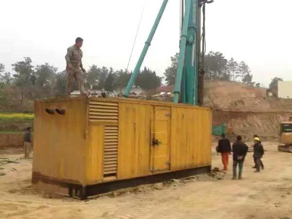 泾川如何判断水冷式机油散热器密封件是否需要更换？